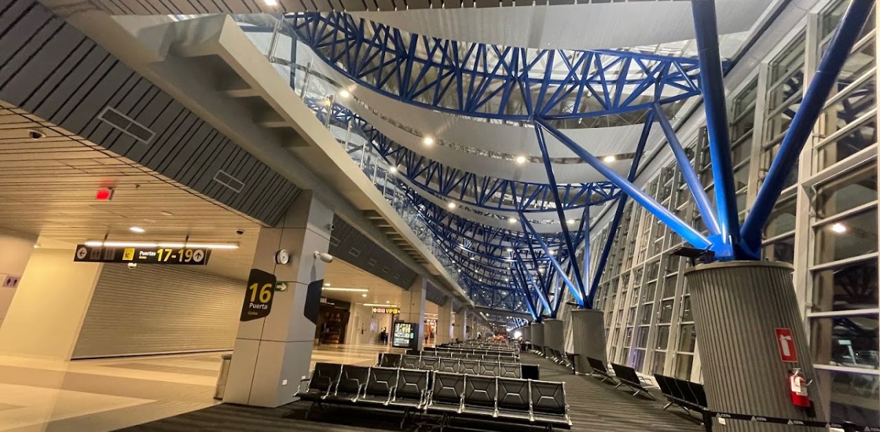 Spirit Airlines SAL Terminal