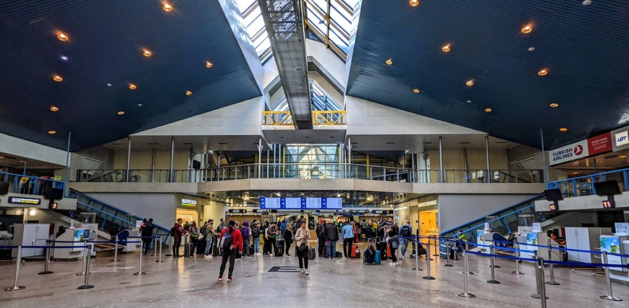 Wizz Air VNO Terminal