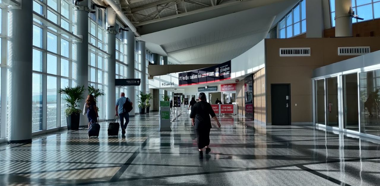 EgyptAir HOU Terminal
