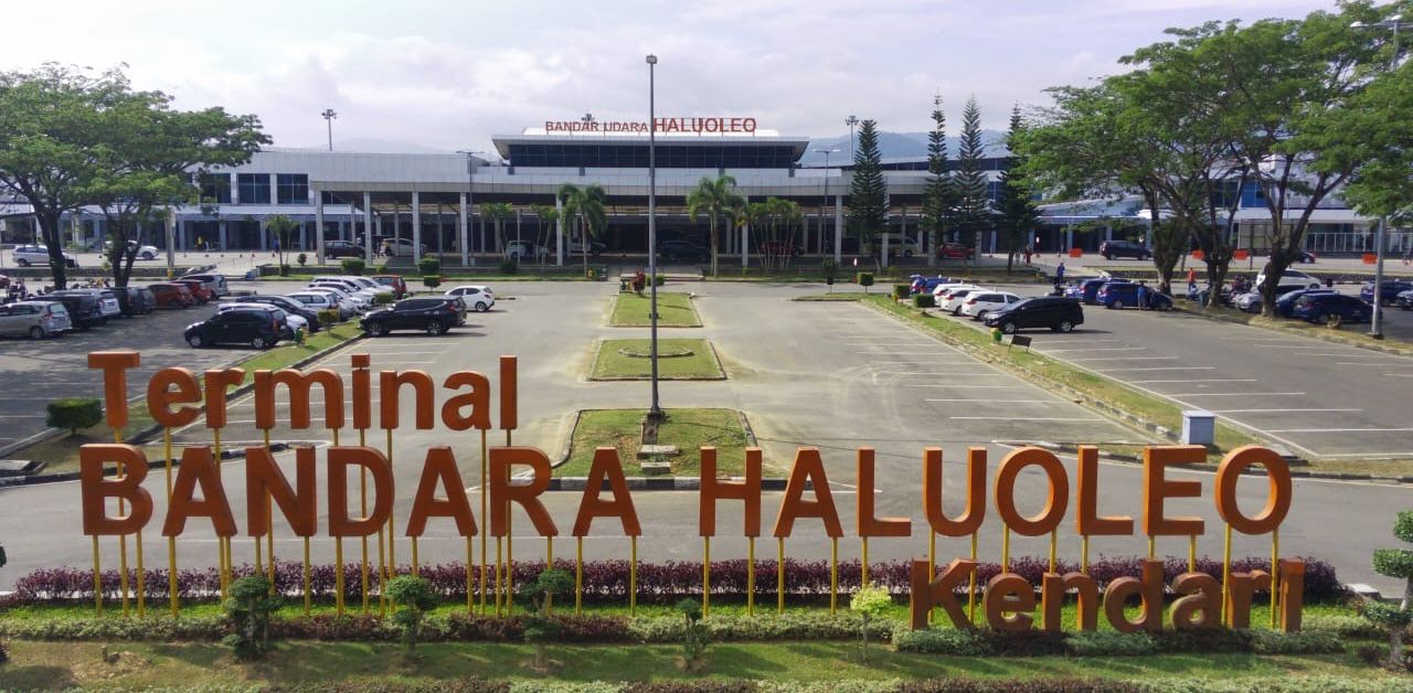 Garuda Indonesia KDI Terminal – Haluoleo Airport