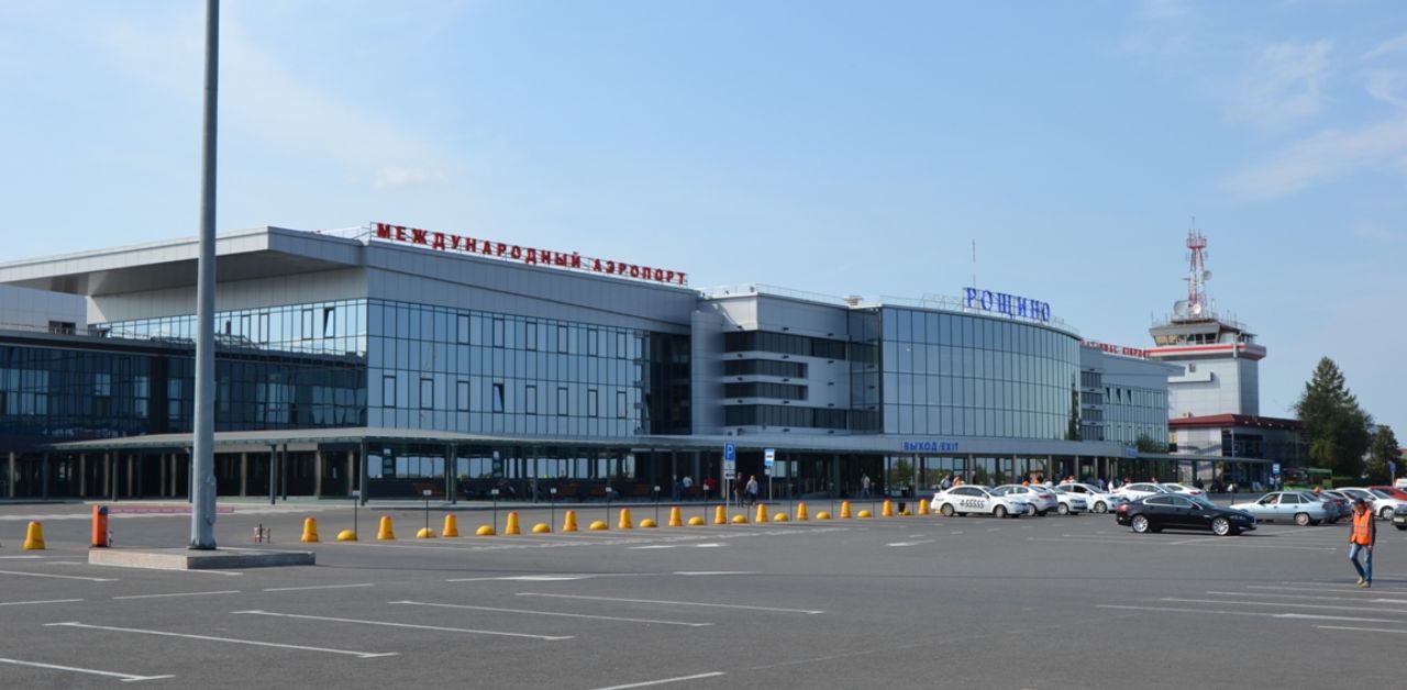 Roshchino International Airport